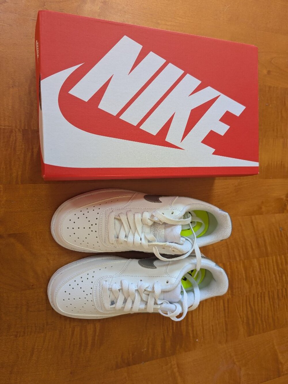New in Box Nike Court Vision Low Sneaker (size 7 womens)